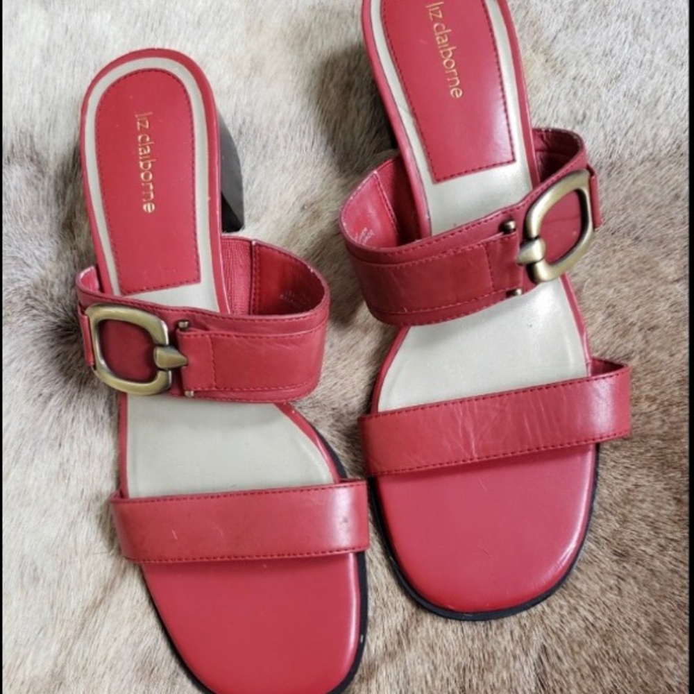 LIZ CLAIBORNE size 10M RED 🩴